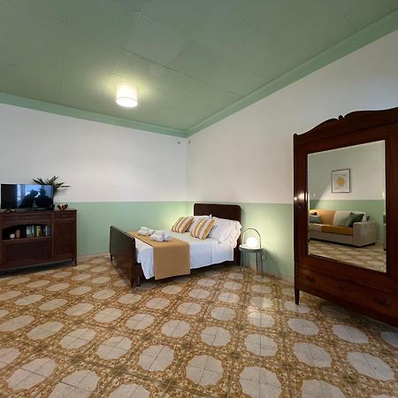 Casa Maria Rosa - Seaside Apartment Соренто Екстериор снимка