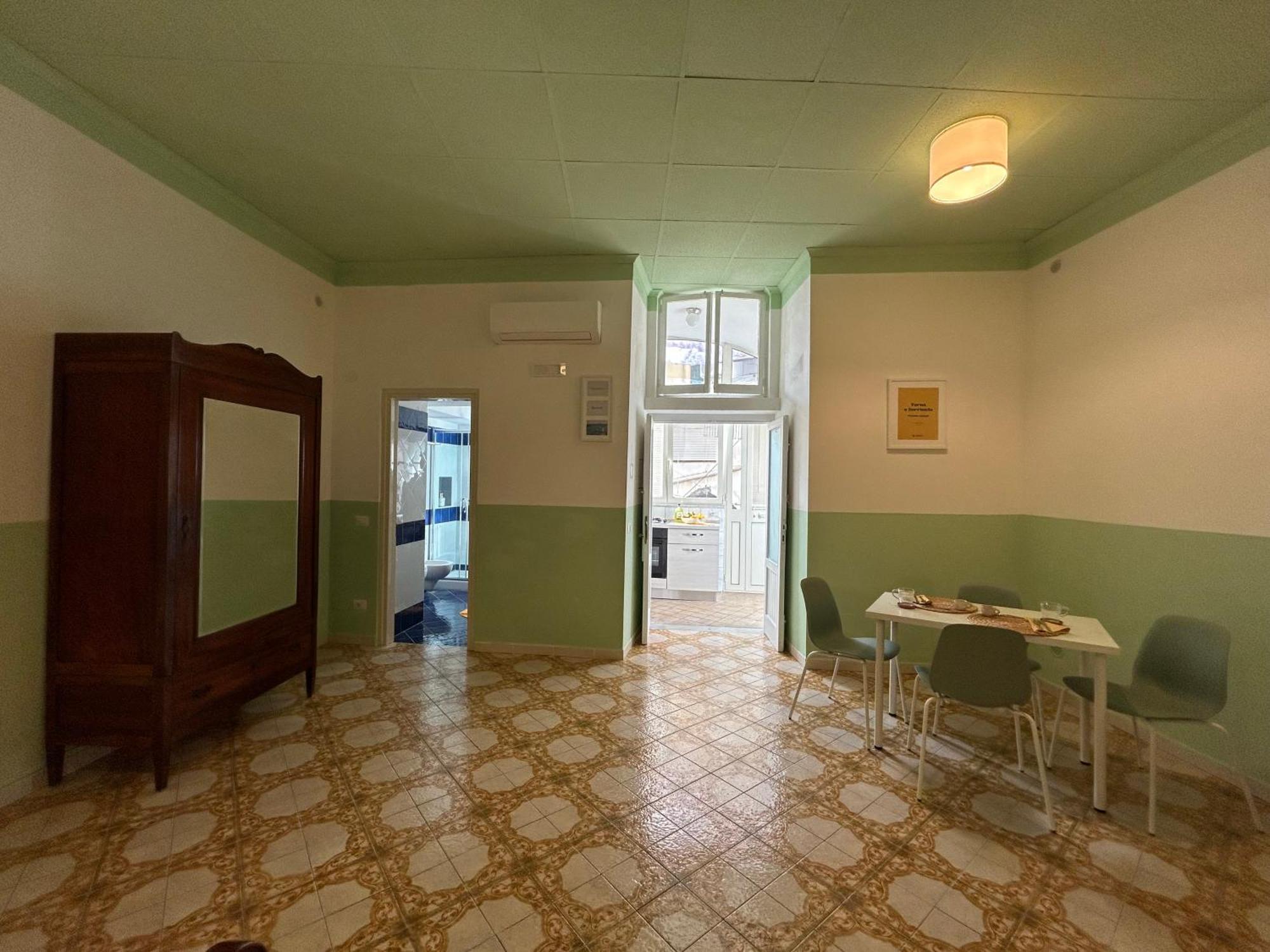 Casa Maria Rosa - Seaside Apartment Соренто Екстериор снимка